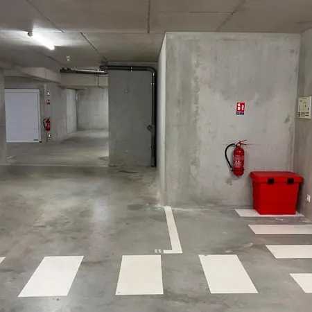 Superbe 3 Pièces Vue Mer, Climatisé, Avec Parking *