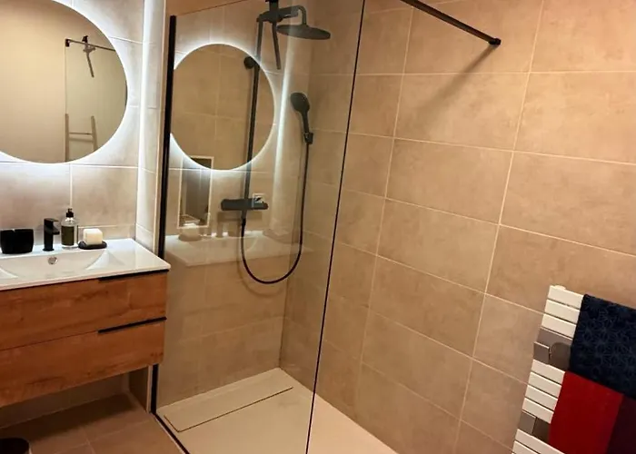 Superbe 3 Pieces Vue Mer, Climatise, Avec Parking * Ajaccio (Corsica)