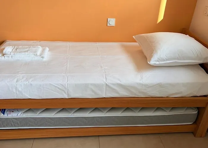 Superbe 3 Pieces Vue Mer, Climatise, Avec Parking